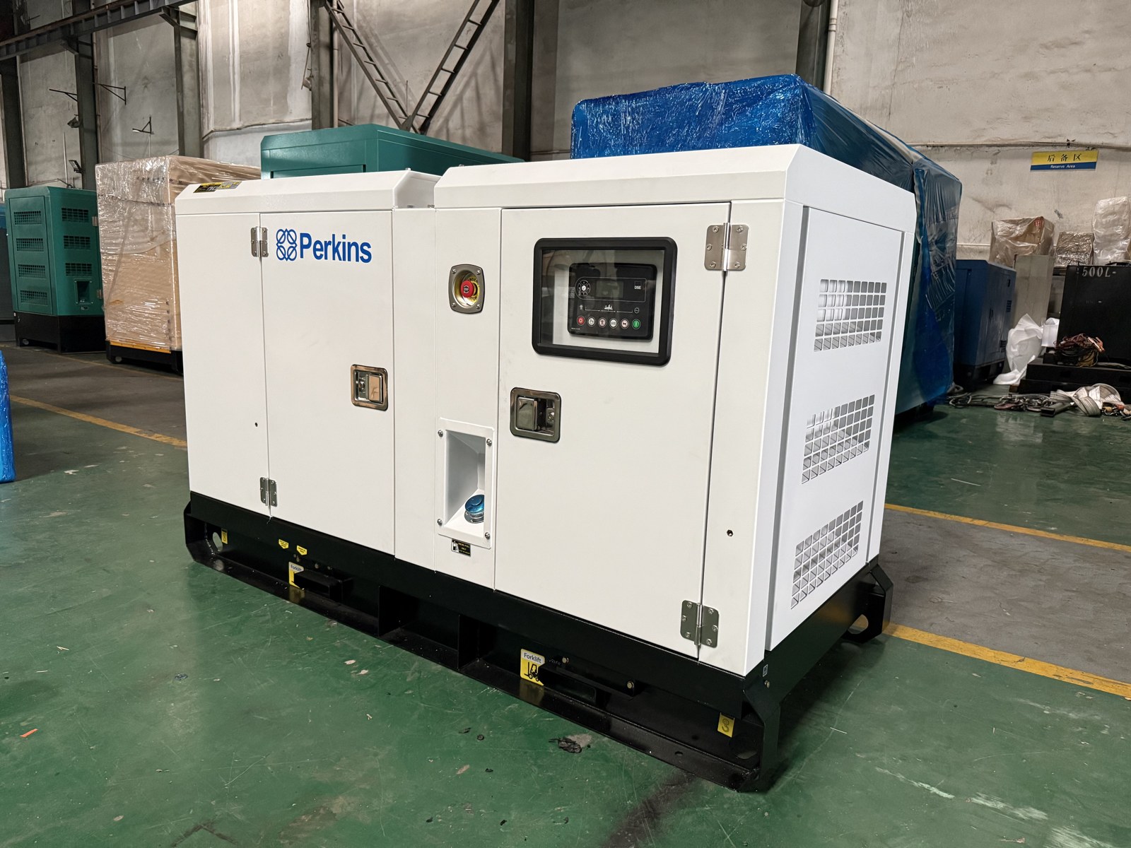 22 kVA Perkins silent diesel generator set