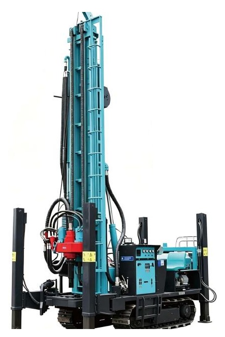 XV-W200m water well drilling rigs, isolated machine view