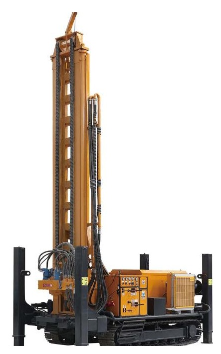 XV-W660m water well drilling rigs, isolated machine view