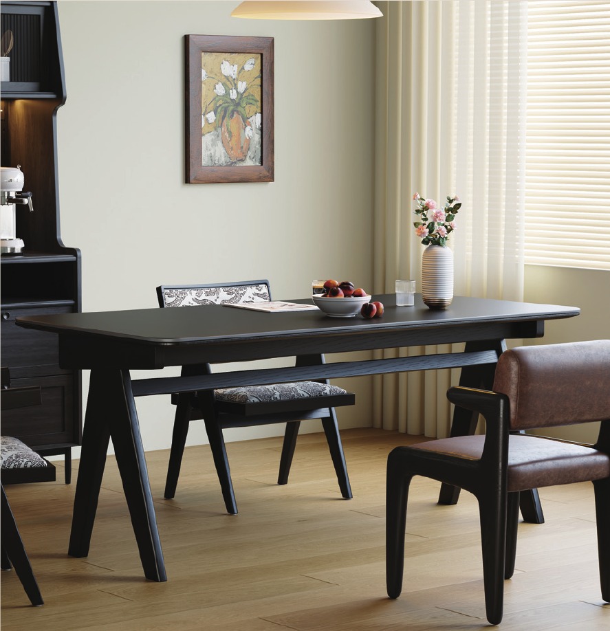Contemporary dining chairs - catalogue item 032