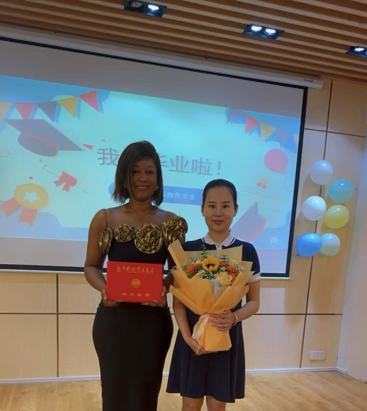 Victorine, PDG de Kavira Shop, accompagnatrice sourcing en Chine